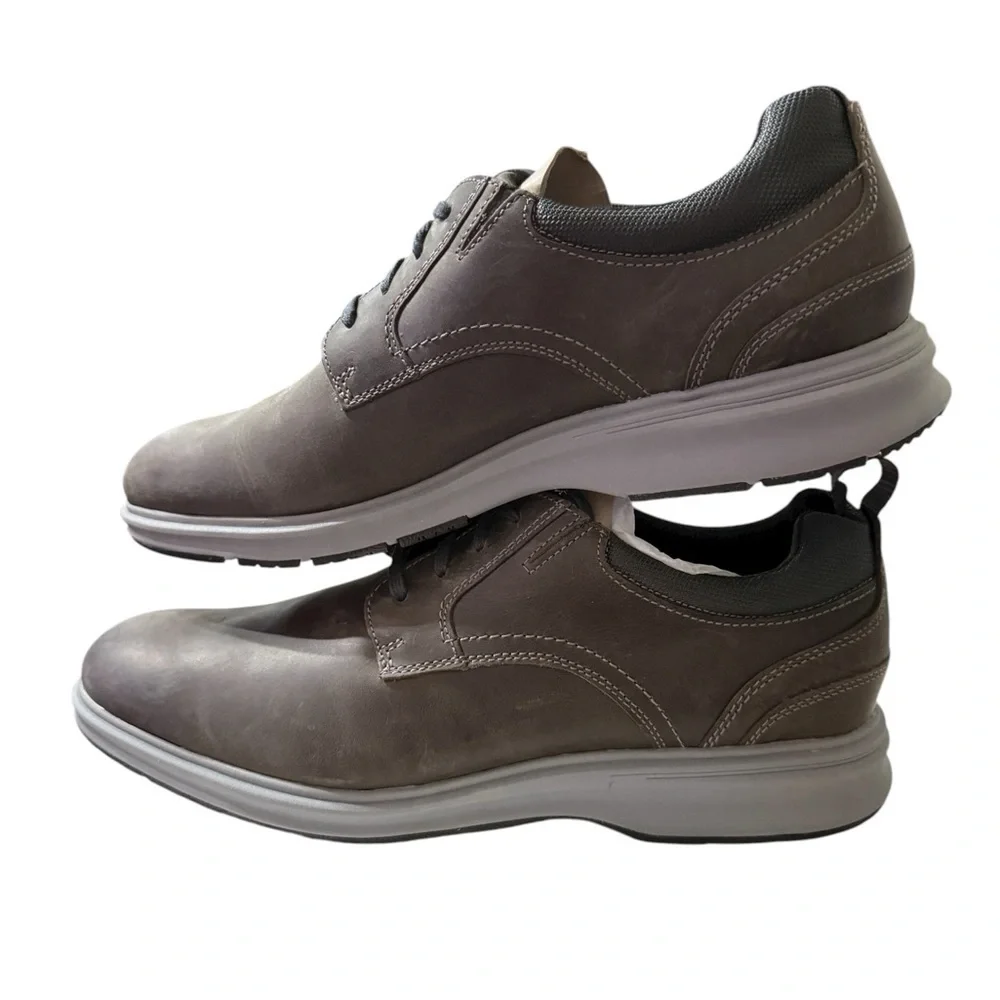 ROCKPORT Men’s Plain Toe Leather Shoes · Size 10